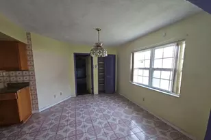 4290 NW 41st Terrace, Lauderdale Lakes, FL 33319 - Photo 8