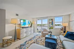 1 Las Olas Cir, Fort Lauderdale, FL 33316 - Photo 2