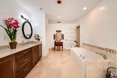 5161 Thoroughbred Lane, Fort Lauderdale, FL 33330 - Photo 12