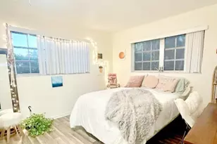 3475 Brokenwoods Dr, Coral Springs, FL 33065 - Photo 12