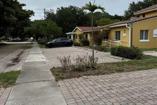 1844 SE 1st Ave, Fort Lauderdale, FL 33316 - Photo 2