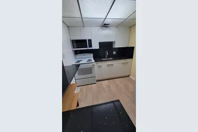 151 SW 135th Terrace #203T, Hollywood, FL 33027 - Photo 2