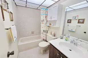 3000 NW 48th Terrace, Lauderdale Lakes, FL 33313 - Photo 10