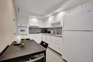 4001 S Ocean Dr, Hollywood, FL 33019 - Photo 10