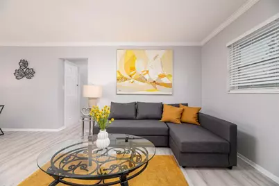 820 NE 21st Drive, Wilton Manors, FL  - Photo 36