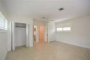 1911 NE 41st St, Oakland Park, FL 33308 - Photo 40