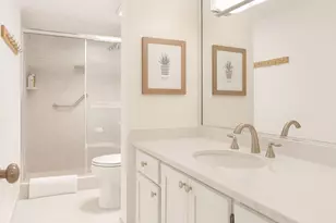 4001 Hillcrest Dr, Hollywood, FL 33021 - Photo 12