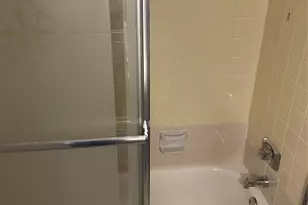 2601 NW 48th Terrace, Lauderdale Lakes, FL 33313 - Photo 8