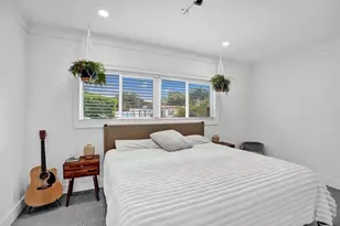 810 SW 26th Ct, Fort Lauderdale, FL 33315 - Photo 14