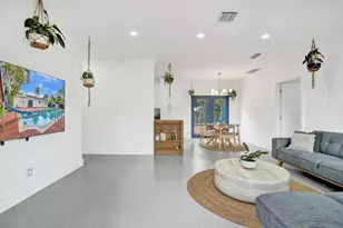 810 SW 26th Ct, Fort Lauderdale, FL 33315 - Photo 4