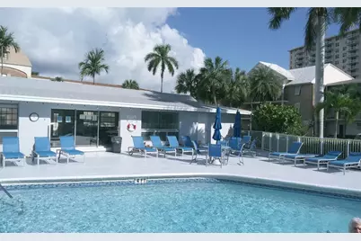 460 Paradise Isle Boulevard #301, Hallandale Beach, FL 33009 - Photo 20