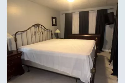 210 Lake Shore Drive, Hallandale Beach, FL 33009 - Photo 12