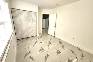 2466 Lincoln St, Hollywood, FL 33020 - Photo 4