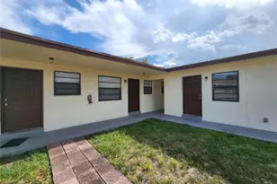 2466 Lincoln St, Hollywood, FL 33020 - Photo 6