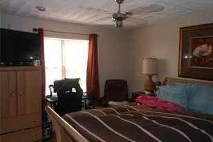 8706 NW 83rd St, Tamarac, FL 33321 - Photo 14