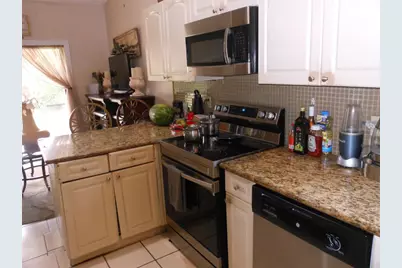 8706 NW 83rd Street, Tamarac, FL 33321 - Photo 6