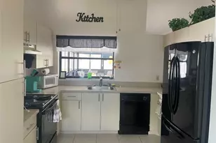 5675 Northpointe Ln, Boynton Beach, FL 33437 - Photo 4