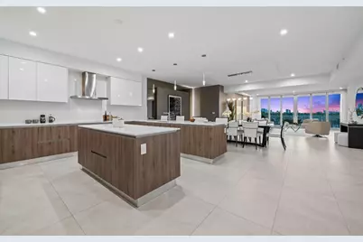 321 N Birch Road #502, Fort Lauderdale, FL 33304 - Photo 1