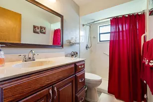 886 S E O'Donnell Ln, Port Saint Lucie, FL 34983 - Photo 32