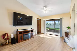 886 S E O'Donnell Ln, Port Saint Lucie, FL 34983 - Photo 12