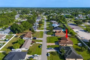 886 S E O'Donnell Ln, Port Saint Lucie, FL 34983 - Photo 46