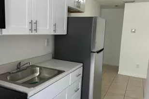 750 NW 56th St, Miami, FL 33127 - Photo 10