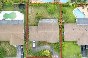 20100 NE 10th Pl Way, Miami, FL 33179 - Photo 2