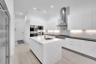 5827 Brookfield Cir, Hollywood, FL 33312 - Photo 10