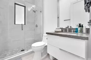 5827 Brookfield Cir, Hollywood, FL 33312 - Photo 32