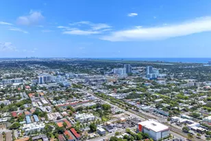 2135 Washington St, Hollywood, FL 33020 - Photo 20