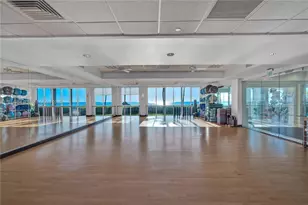 16445 Collins Ave, Sunny Isles Beach, FL 33160 - Photo 18