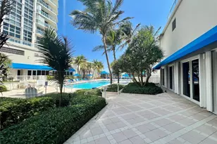 6001 N Ocean Dr, Hollywood, FL 33019 - Photo 38