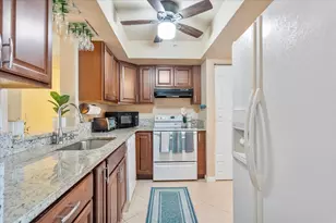 7460 NW 18th St, Margate, FL 33063 - Photo 6