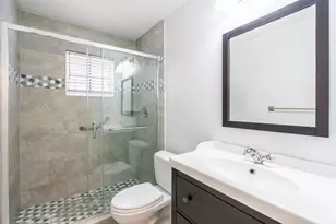 916 Savannah Falls Dr, Weston, FL 33327 - Photo 16