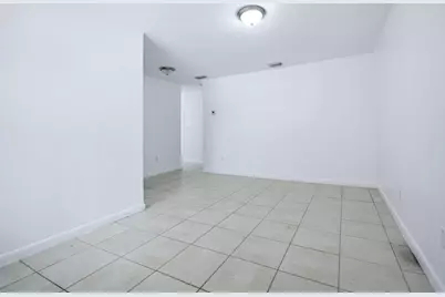 750 NW 56th Street #17, Miami, FL 33127 - Photo 8