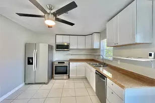 100 NE 12th St, Fort Lauderdale, FL 33304 - Photo 6