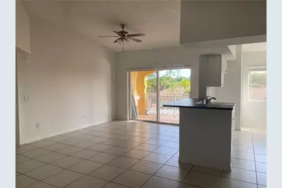 9640 NW 2nd Street #5-302, Hollywood, FL 33024 - Photo 2