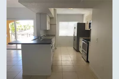 9640 NW 2nd Street #5-302, Hollywood, FL 33024 - Photo 12