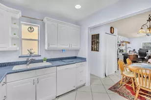 7460 SW 42nd Ct, Davie, FL 33314 - Photo 18