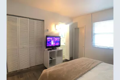 642 NE 16th Street, Fort Lauderdale, FL 33304 - Photo 8