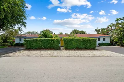 642 NE 16th Street, Fort Lauderdale, FL 33304 - Photo 2
