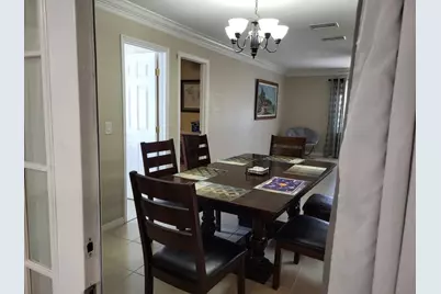 702 SW Belmont Circle, Port Saint Lucie, FL 34953 - Photo 2