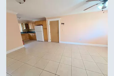 2760 W 62nd Place #203, Hialeah, FL 33016 - Photo 8