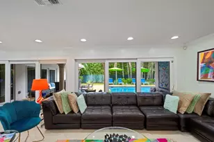 2325 Barcelona Dr, Fort Lauderdale, FL 33301 - Photo 8