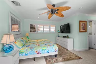 2325 Barcelona Dr, Fort Lauderdale, FL 33301 - Photo 24