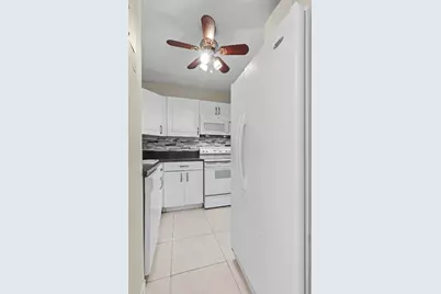 751 Pine Drive #204, Pompano Beach, FL 33060 - Photo 4