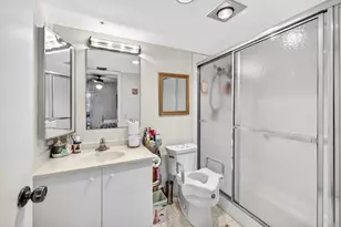 3405 Bimini Ln, Pompano Beach, FL 33066 - Photo 14