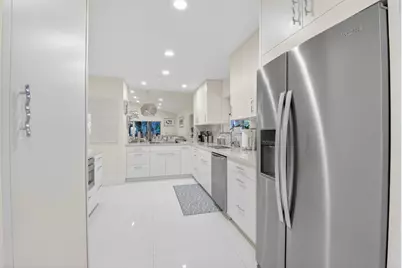 19452 Waters Reach Lane 305 Lane #305, Boca Raton, FL 33434 - Photo 6