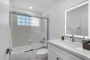 699 Spinnaker, Weston, FL 33326 - Photo 24