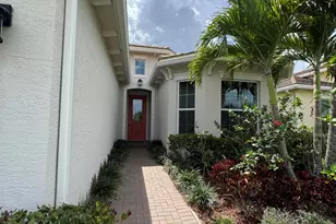 15992 Whippoorwill Cir, Westlake, FL 33470 - Photo 2